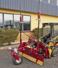 G73 Grader 73" (1.85m)
